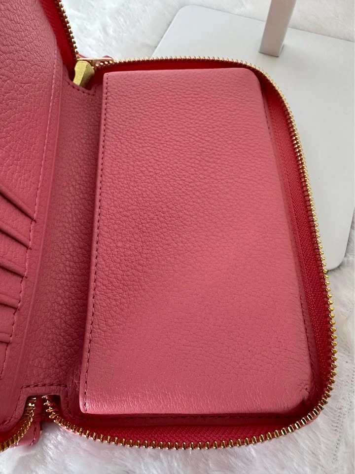 Tory Burch Wristlet/Wallet - photo 5