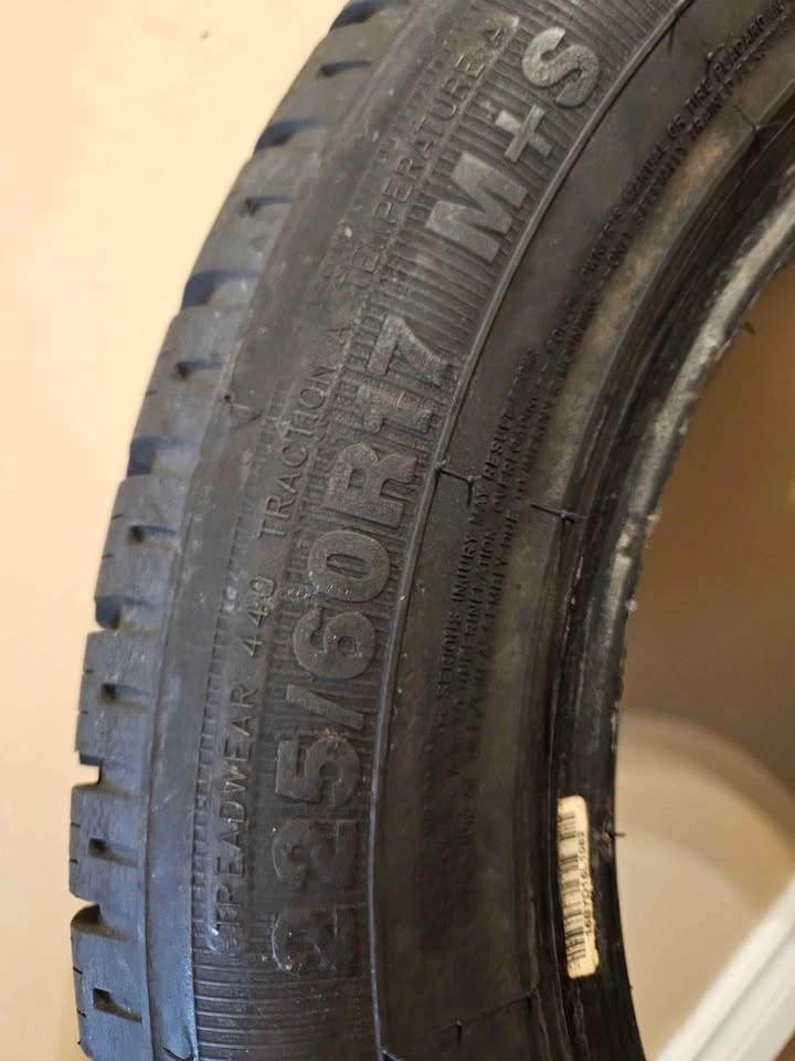 Like New 225/60R17 All Season Tire - Single - photo 2