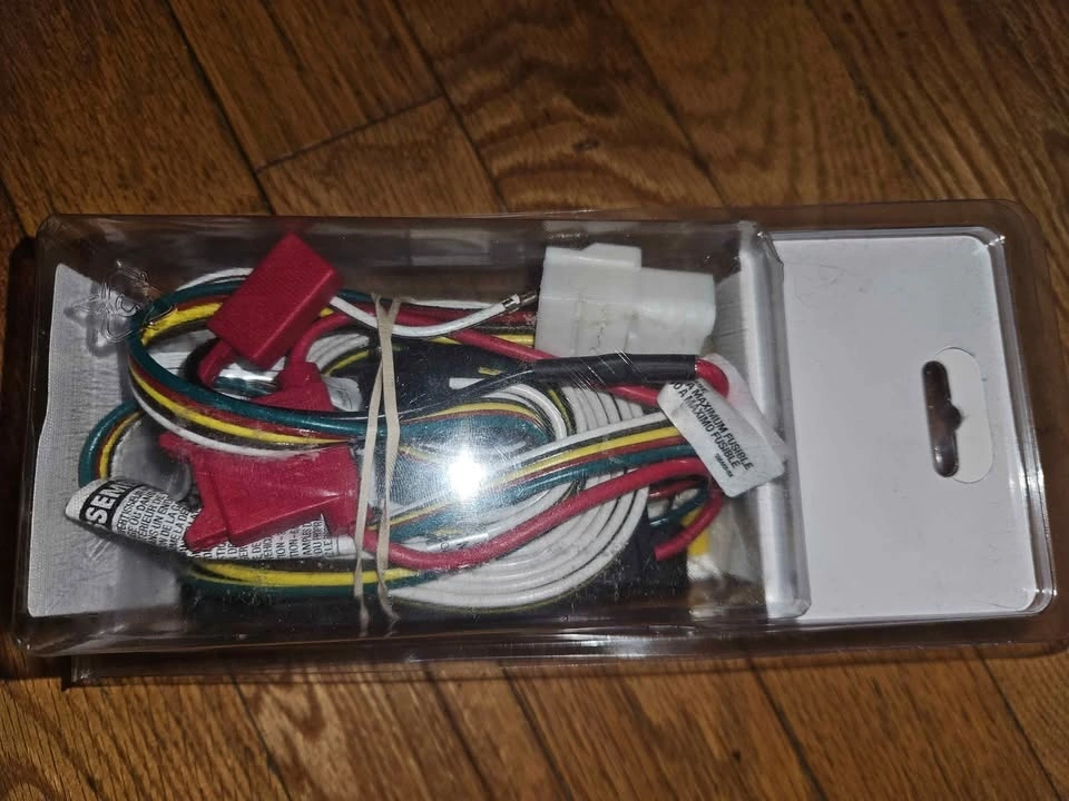 New Sealed U-Haul 4-Way Trailer Wiring Harness for Subaru - photo 2