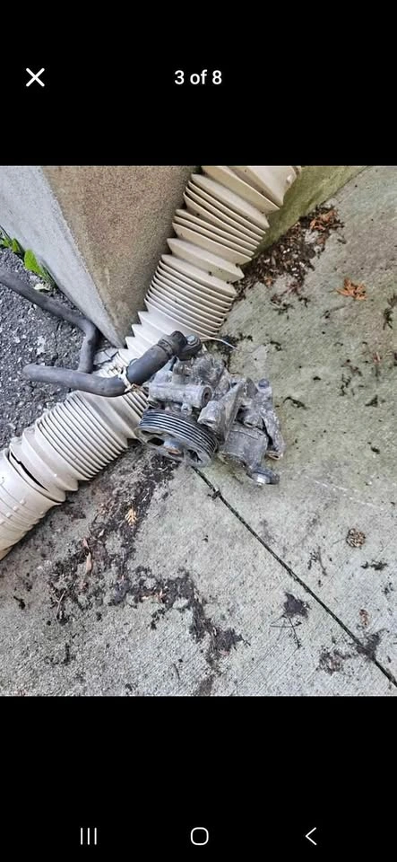 Power Steering Pump - 2.5L Subaru
