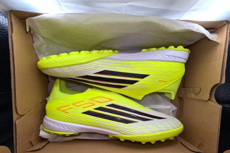 Adidas F50 League Laceless Soccer Cleats TF Size 10 Green/White - photo 4