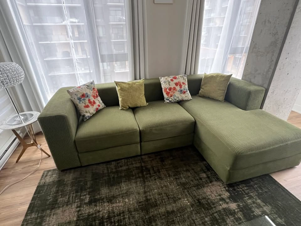 Green Sectional Sofa - photo 2