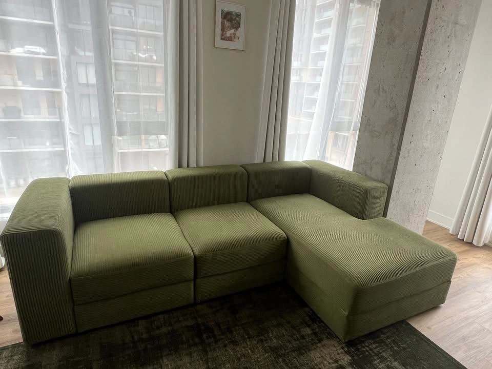Green Sectional Sofa - photo 3