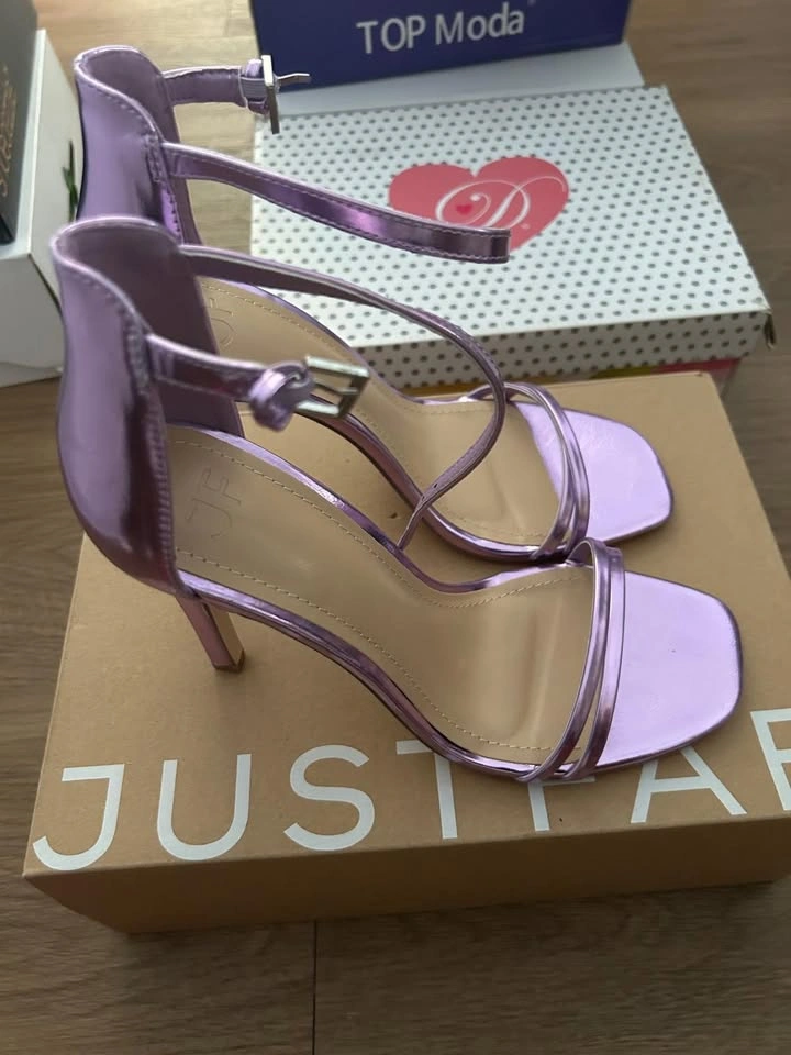 NEW SHOES - photo 3