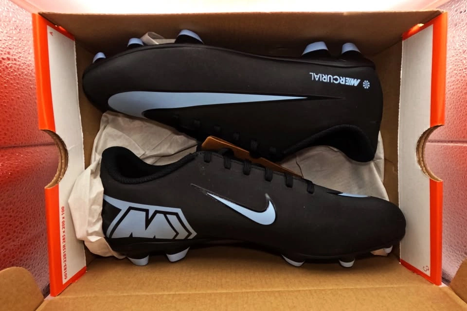 Nike Vapor 16 Club Soccer Cleats FG Size 8 Black/Blue - photo 4