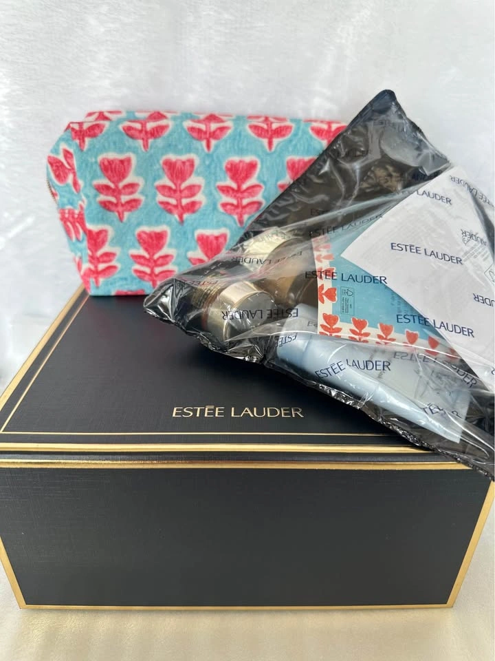 Estée Lauder Moisturizing Gift Set - photo 4