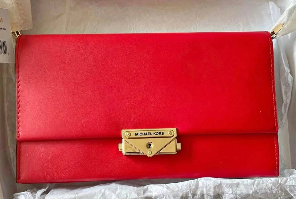 Michael Kors Crossbody/Clutch