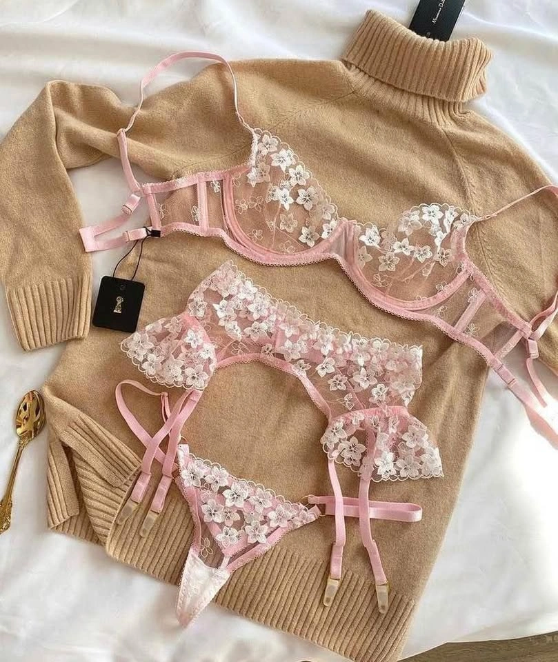 PINK LINGERIE