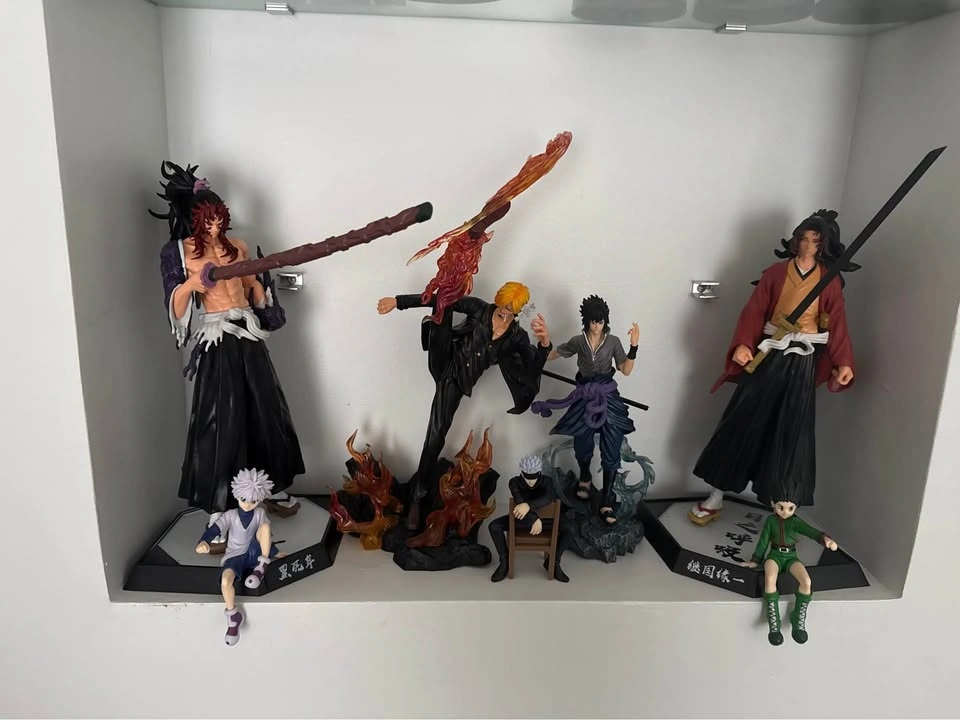 Anime Figures for Sale - photo 4