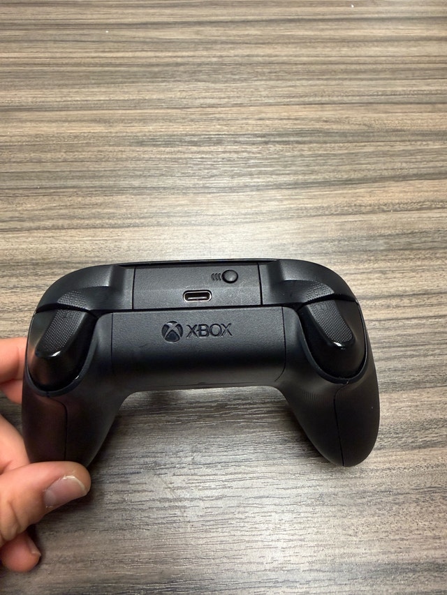 Xbox Controller - photo 4