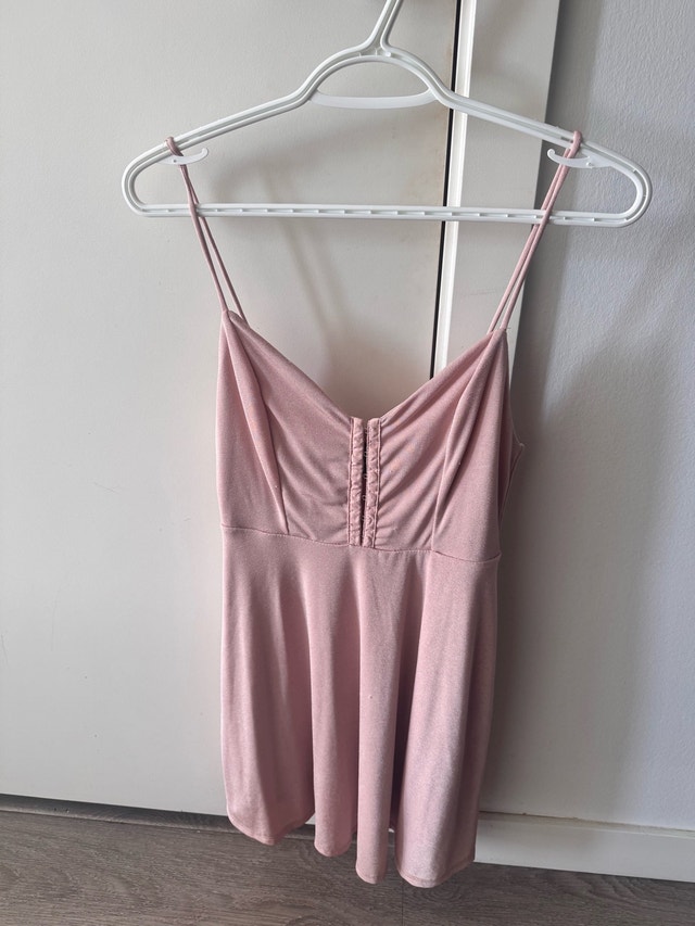 Mini Dresses