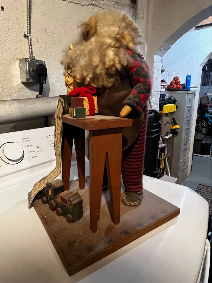 Vintage Folk Art Santa Doll - Santa At Workshop by Joyce T Bingh - photo 2