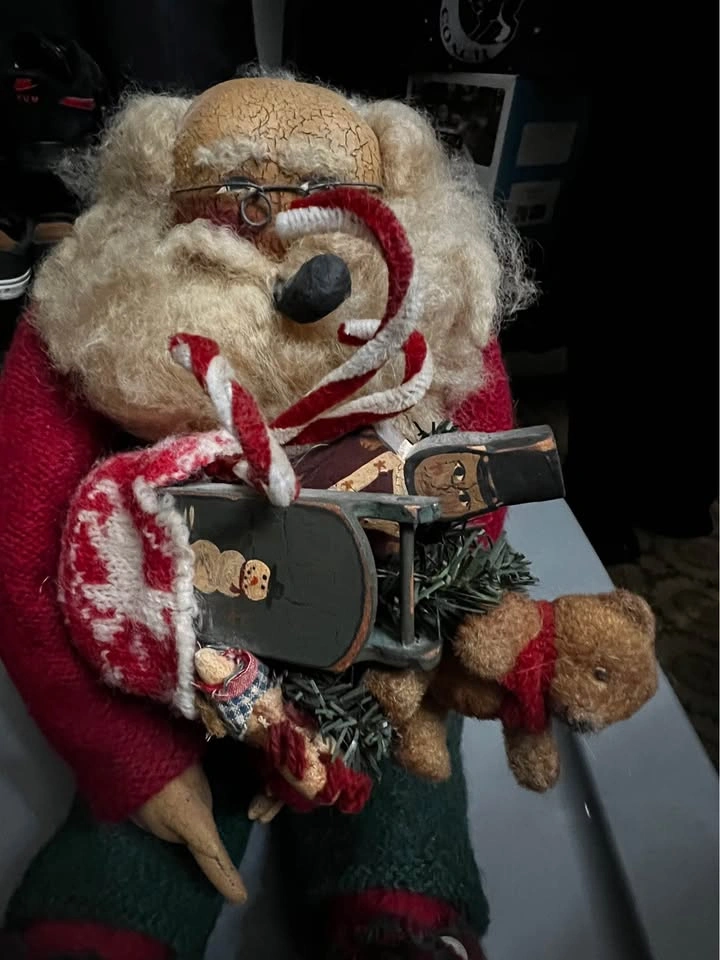 Antique Primitive Santa Claus Doll – Folk Art Christmas Figure - photo 3