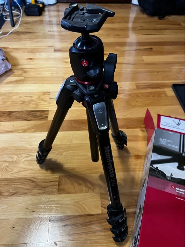 Manfrotto MT055CXPRO4 Tripod with XPRO Ball Head - photo 2