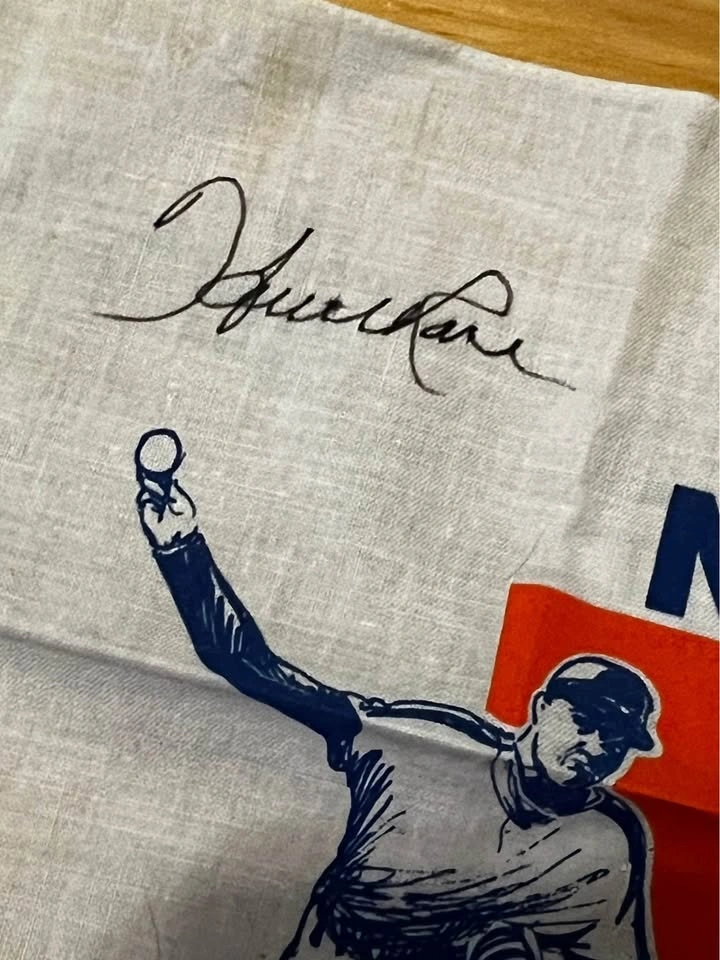 NY Mets Strikeout Hanky - Mookie Wilson & Howie Rose Signed - photo 3