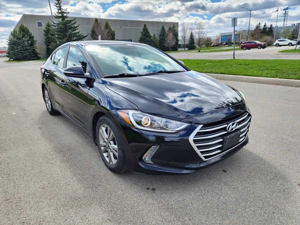 2017 Hyundai Elantra - photo 3