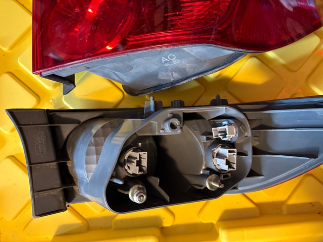 TSX Outer Tail Lights - No Bulb - photo 3