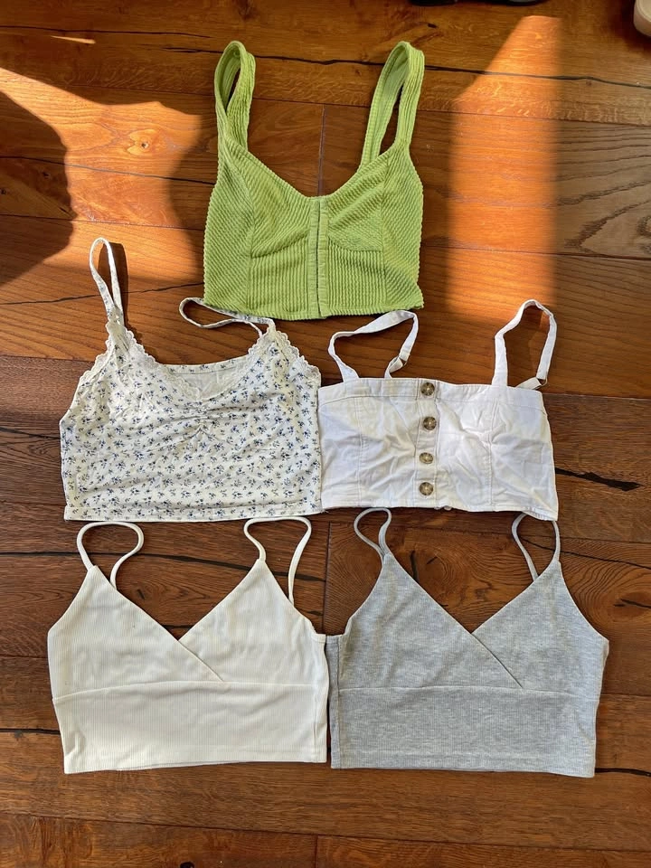 5 Crop Tops - SMALL