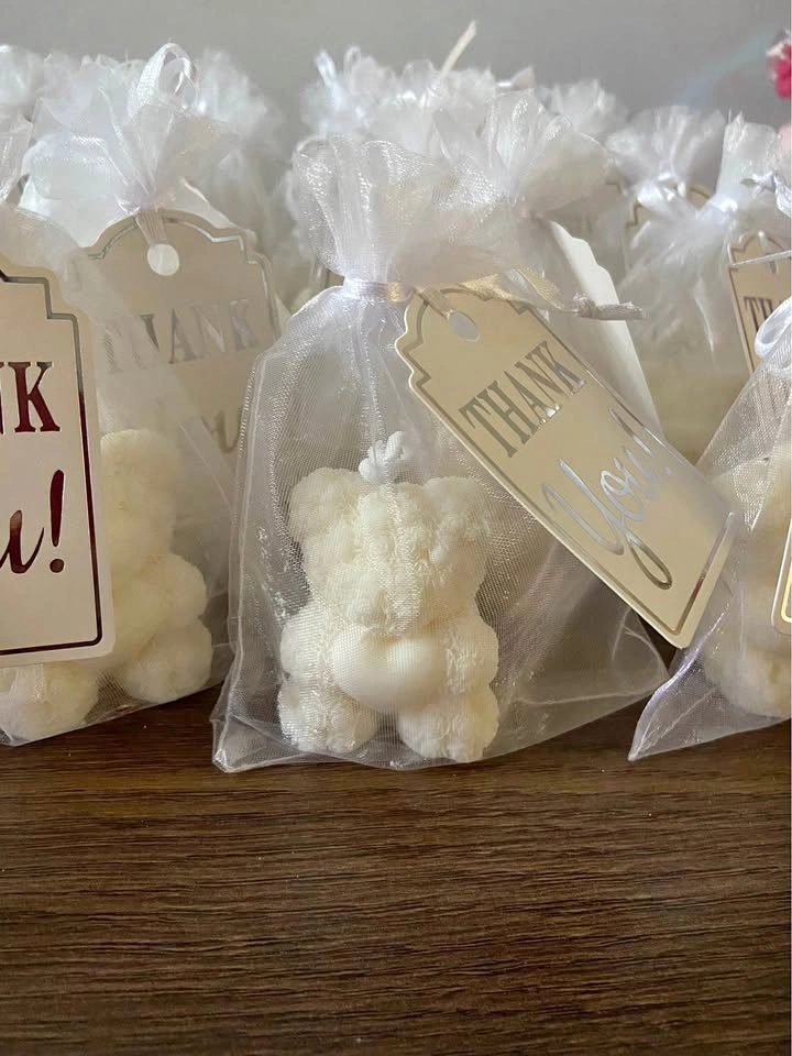 Handmade teddy bear candles 🧸🤍