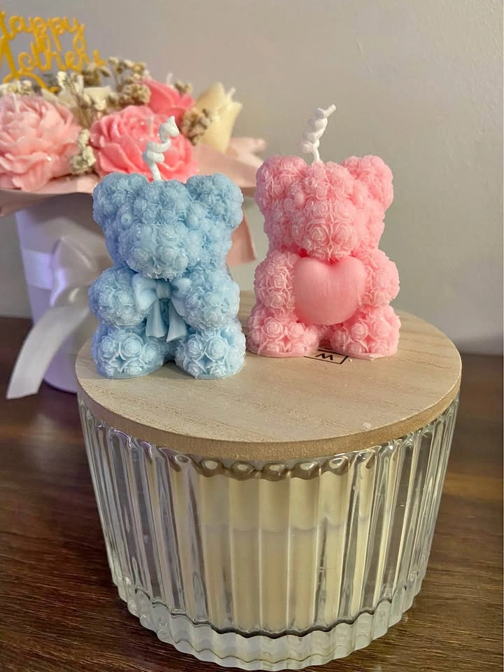 Handmade teddy bear candles 🧸💖