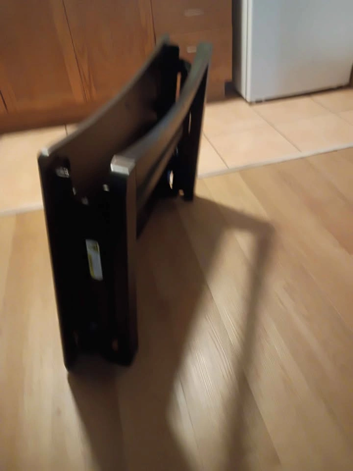 Easy adjustable com/laptop desk - photo 5
