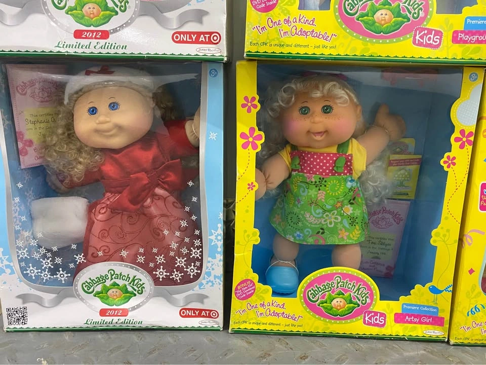 14 Cabbage Patch Kids Dolls - New in Box - photo 5