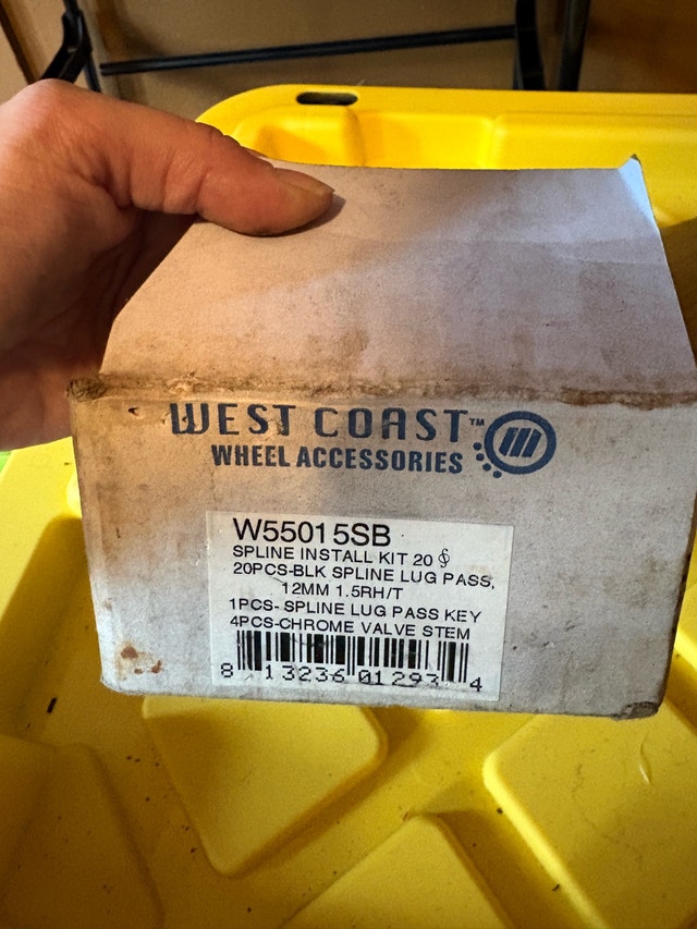 2002 Lexus IS300 Wheel Installation Kit