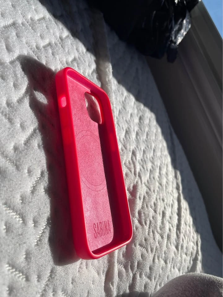 Sarina Pink iPhone Silicone Case - photo 3