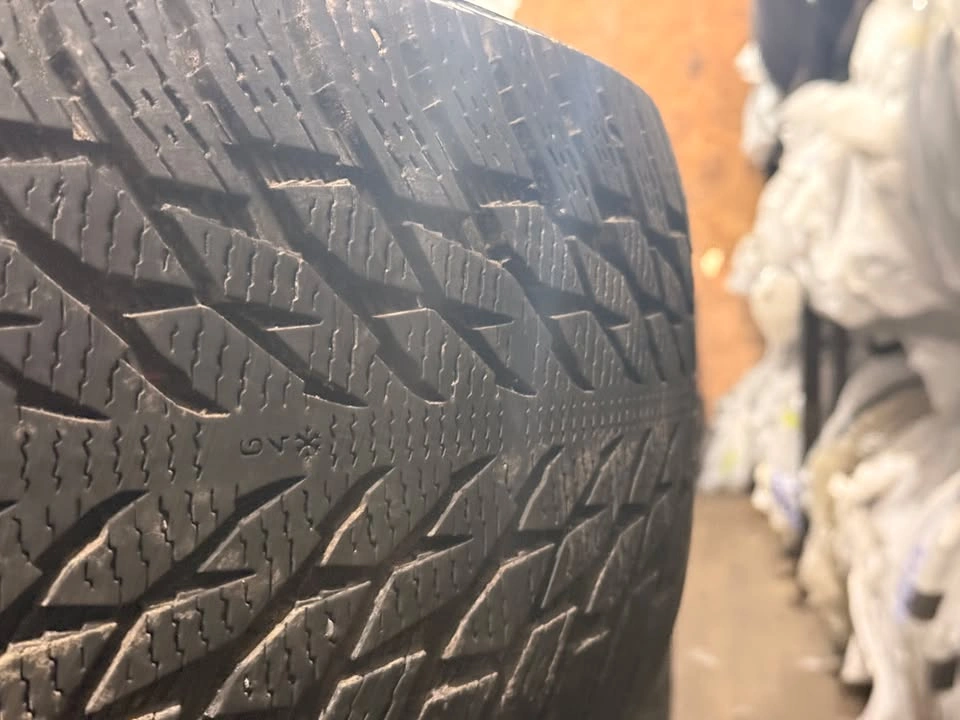 Nokian Hakkapeliitta R3 SUV Winter Tires on Rims - 265/70R17 (Se - photo 4