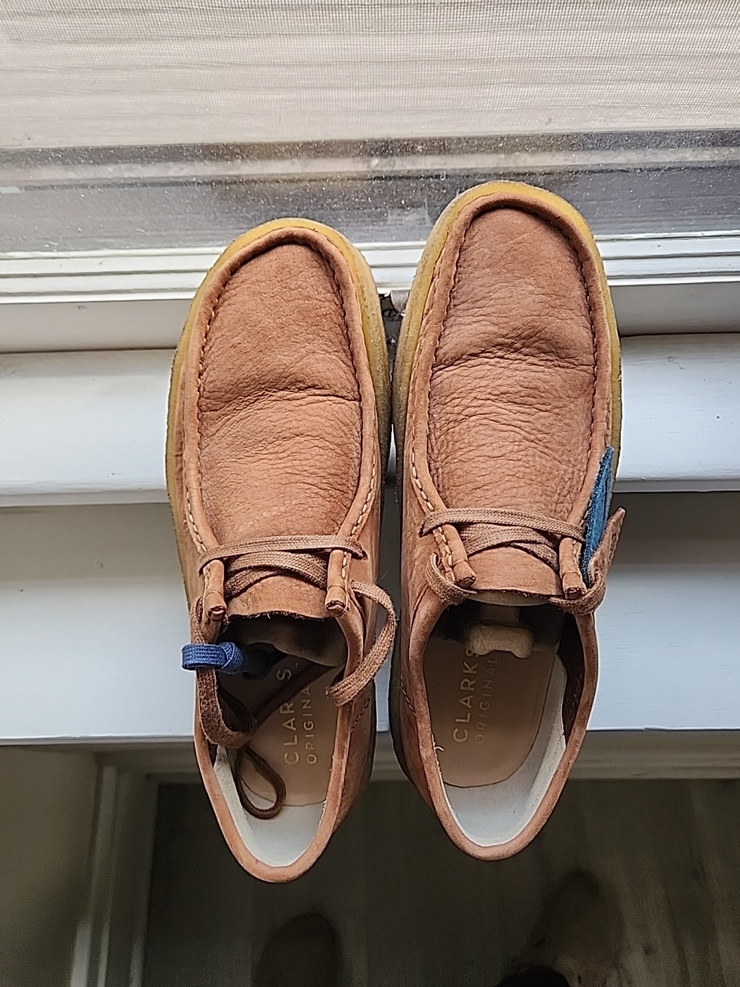 CLARKS Wallabee Cup Tan Nubuck Men's Lifestyle Shoes