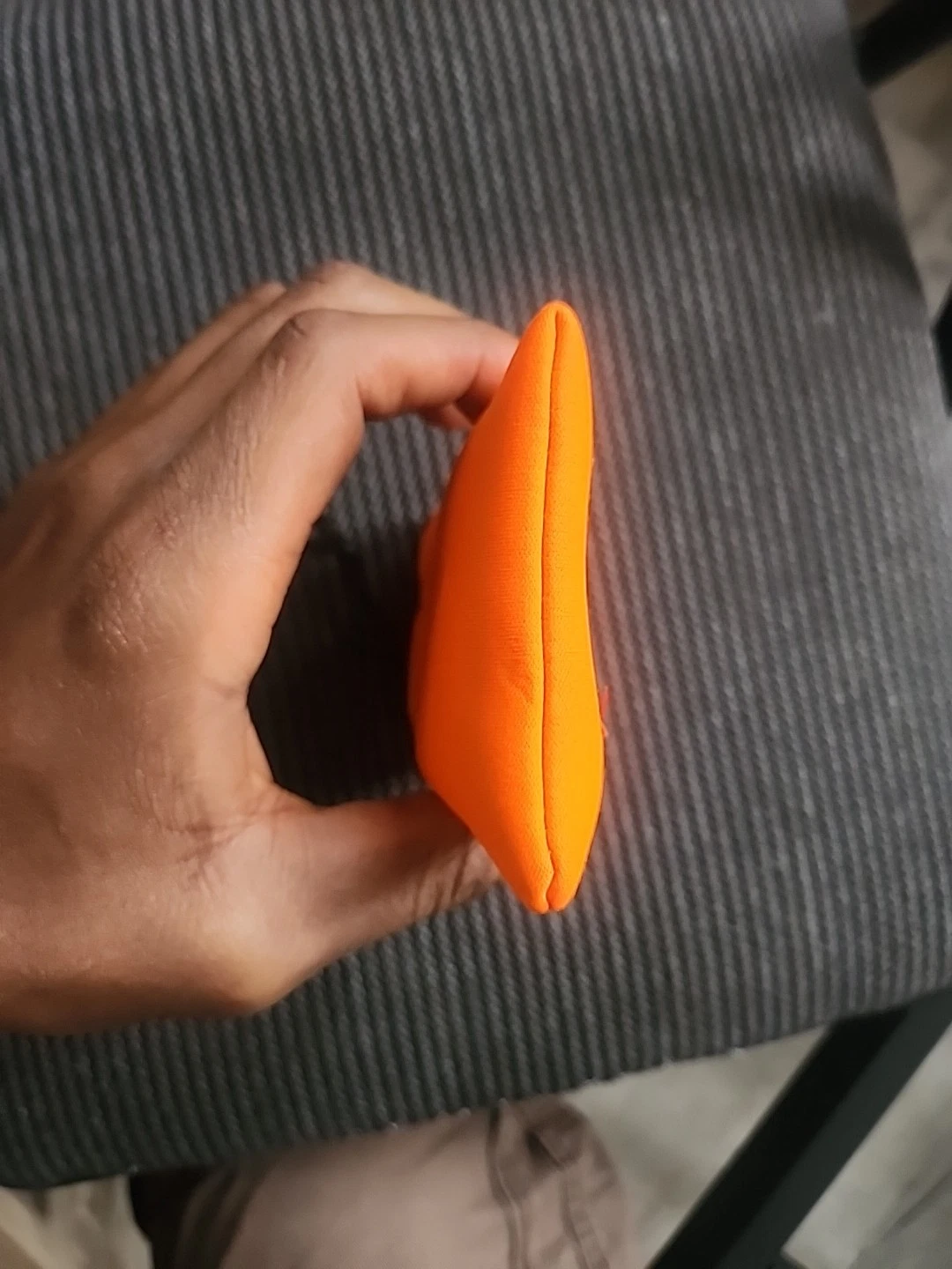 Ray-Ban Orange Neoprene Drawstring Pouch for Sunglasses - photo 3