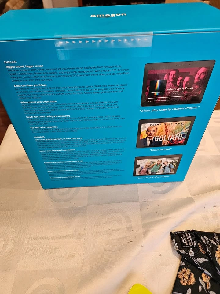 New Echo Show 10 - photo 2