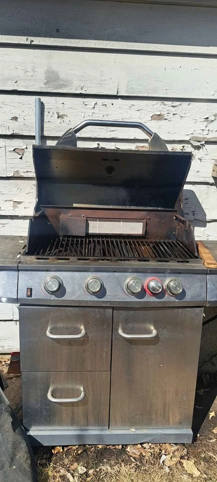 Backyard BBQ Grill for Sale! 🍔🔥 - photo 2
