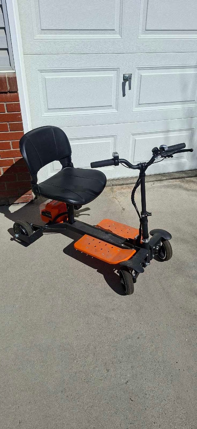 SuperHandy Foldable Mobility Scooter - 4-Wheel