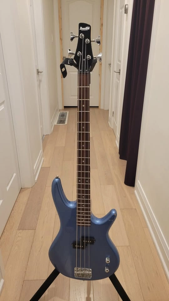 $240 Ibanez Precision Bass Guitar - Blue - photo 3