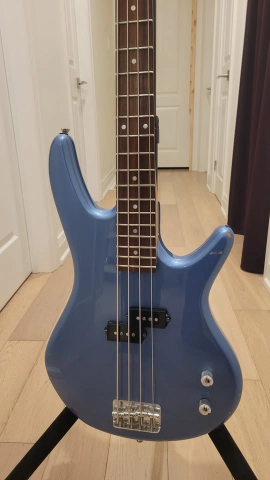 $240 Ibanez Precision Bass Guitar - Blue - photo 4