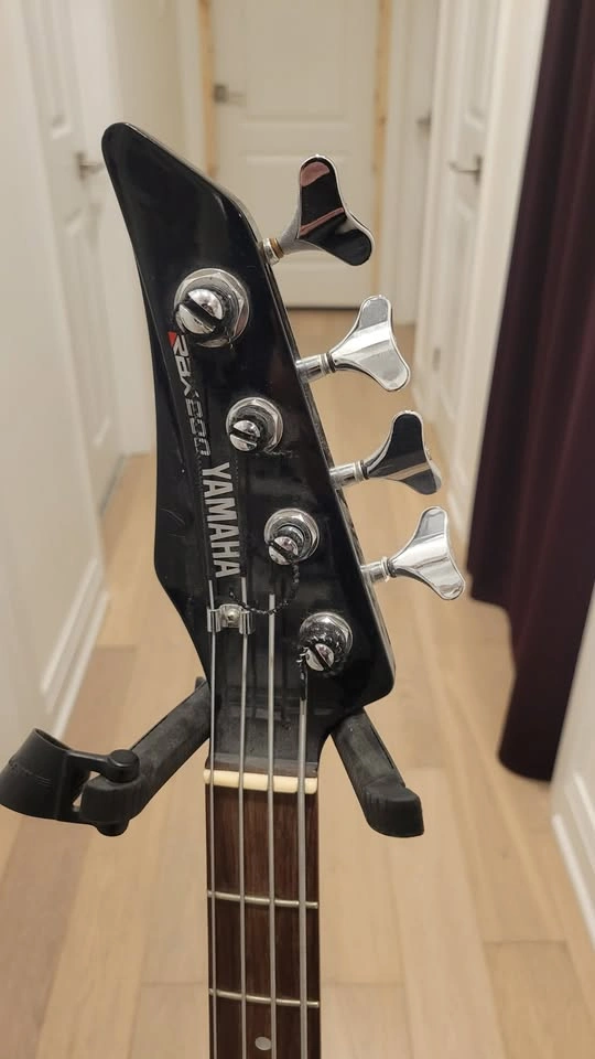 $300 Yamaha RBX200 Left Handed Precision Bass - Yellow - photo 4