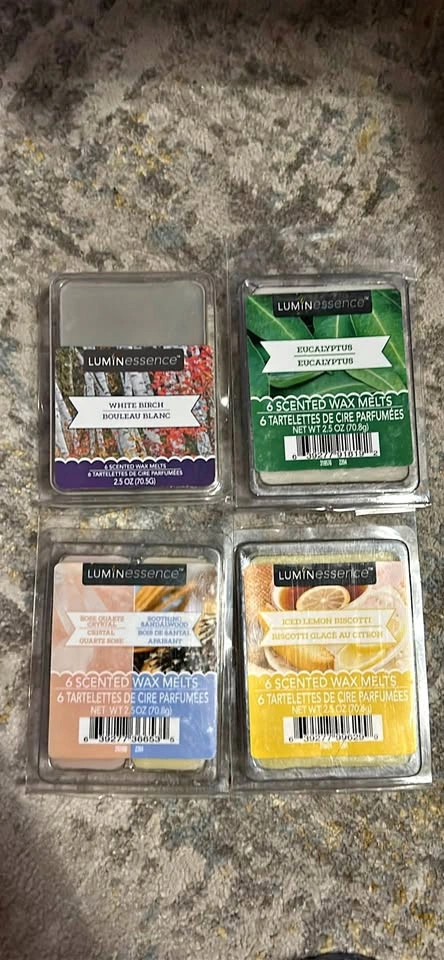 28 pack for $10 Wax melt