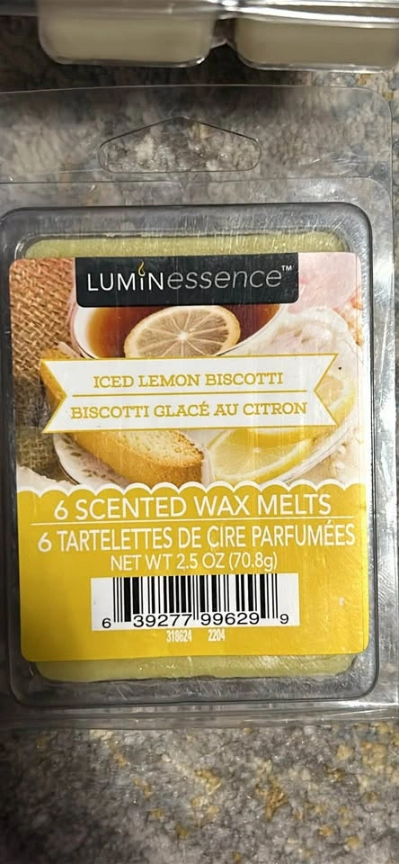 28 pack for $10 Wax melt - photo 3