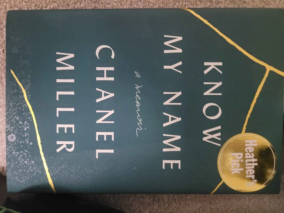 Book Bundle: Mark Manson, Kevin Kwan, Chanel Miller - photo 4