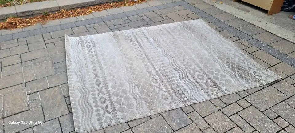 Area Rug 5x7 thumbnail