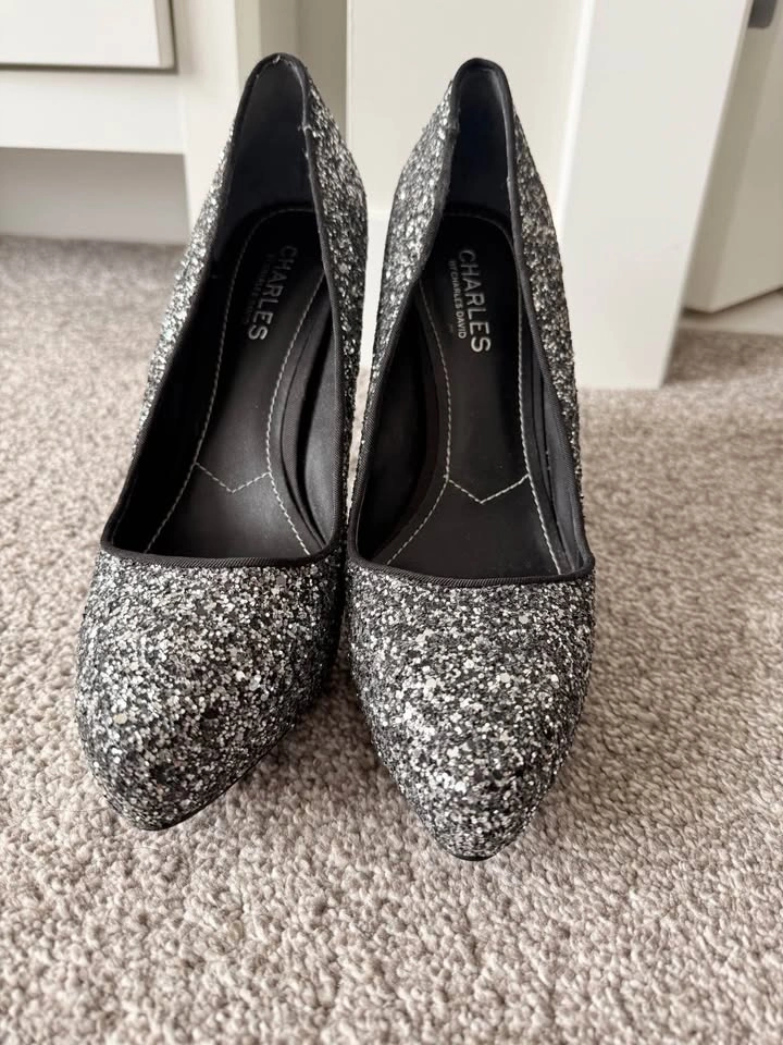 Charles by Charles David Silver Glitter High Heels - photo 2