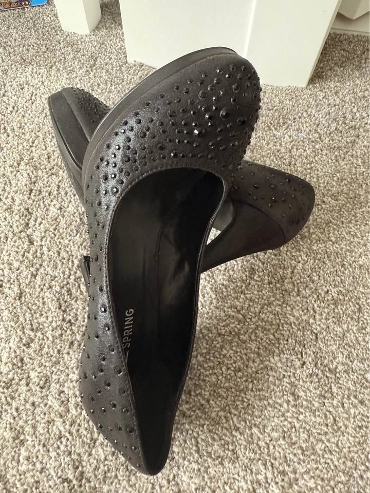 CALL IT SPRING Studded Platform Heels - photo 5