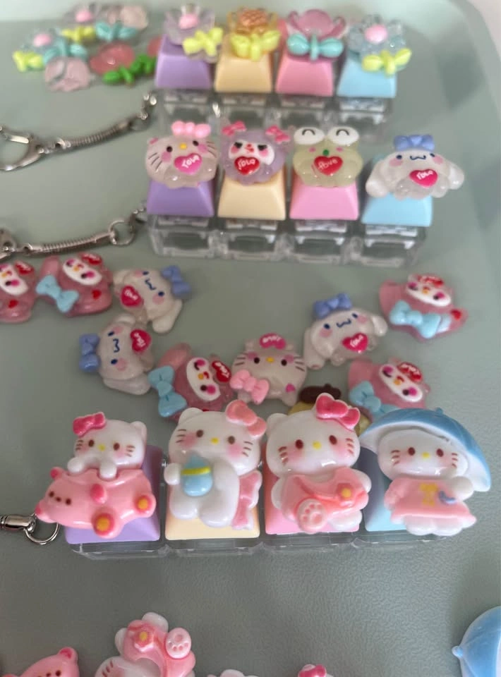 Custom keycaps with hand-glued decorative charms - photo 5
