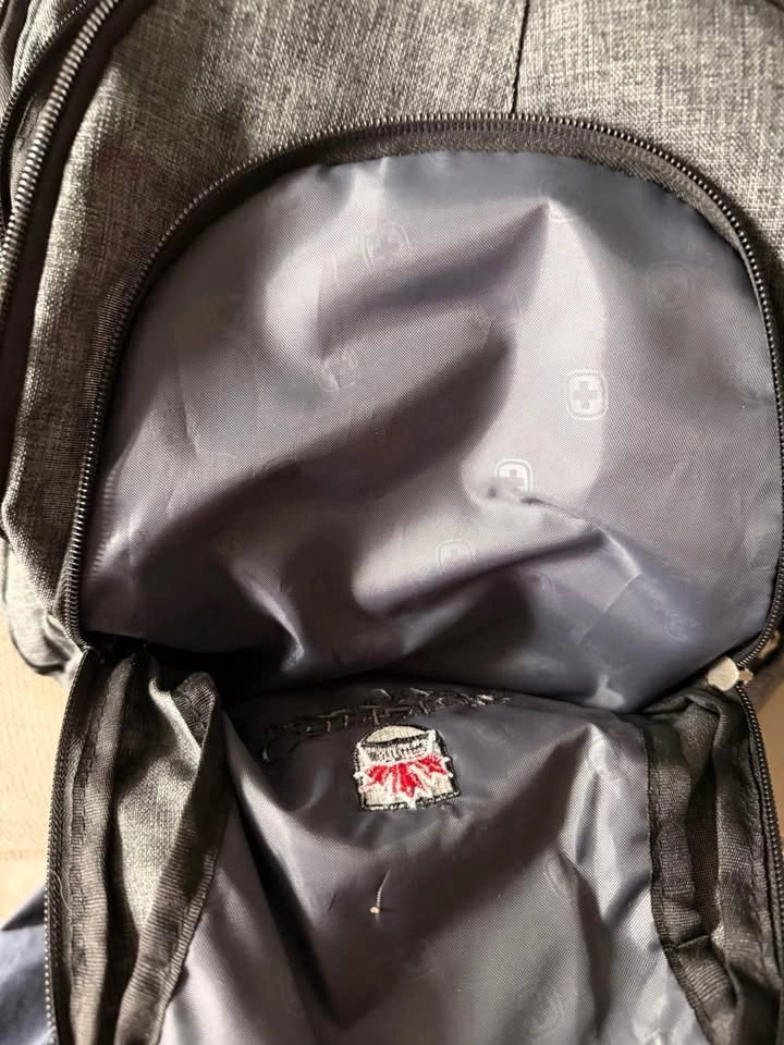 Carleton Branded Swiss Gear Backpack - photo 3