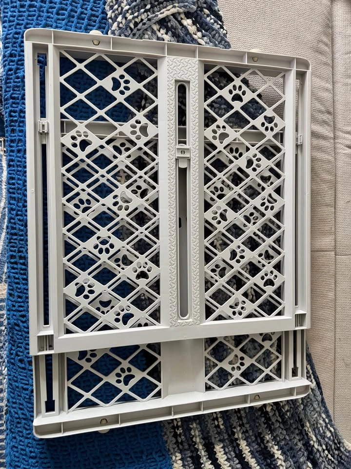 Dog / Puppy Gate and Barrier - photo 3