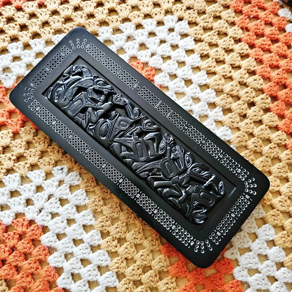 Vintage Cribbage Board Haida Style w/ Pegs - Boma Canada