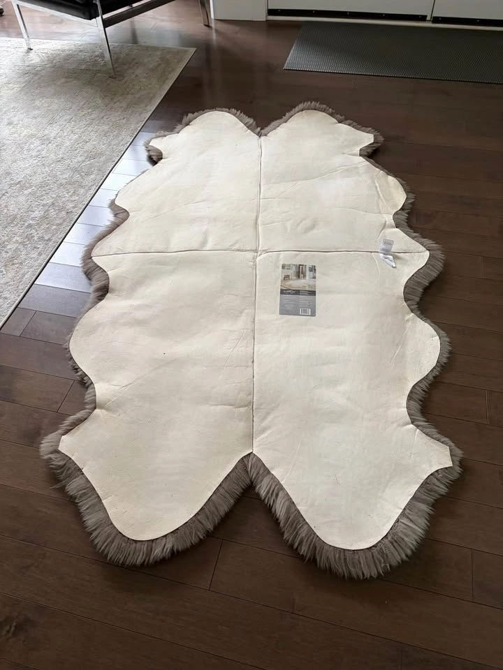 Luxurious Windward 100% Sheepskin Rug - Large - photo 2