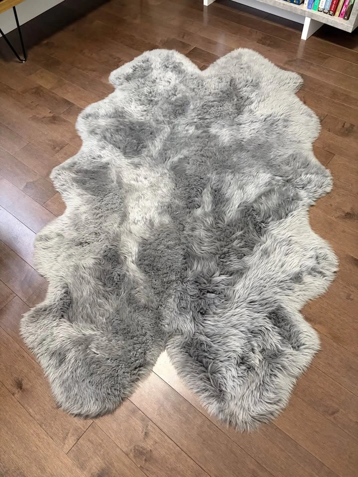 Luxurious Windward 100% Sheepskin Rug - Large - photo 4