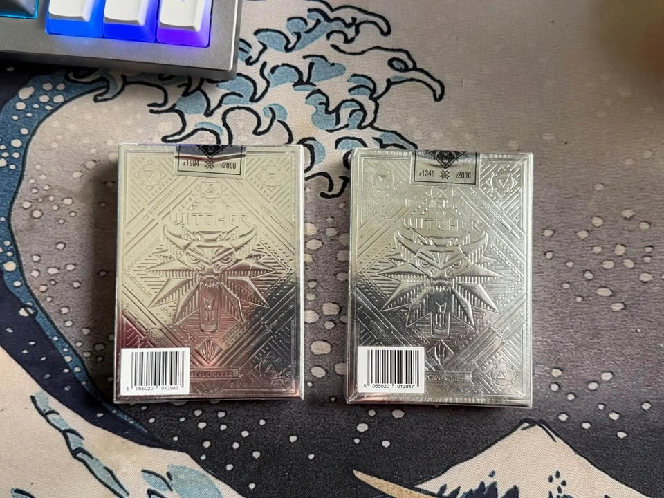 The Witcher Playing Cards: Platinum Edition - photo 3